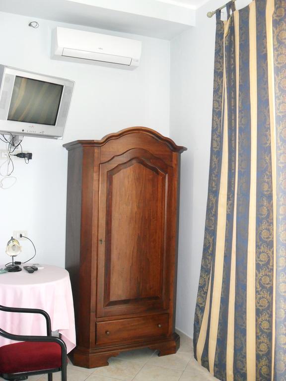 Hotel Piro Torrenova  Phòng bức ảnh