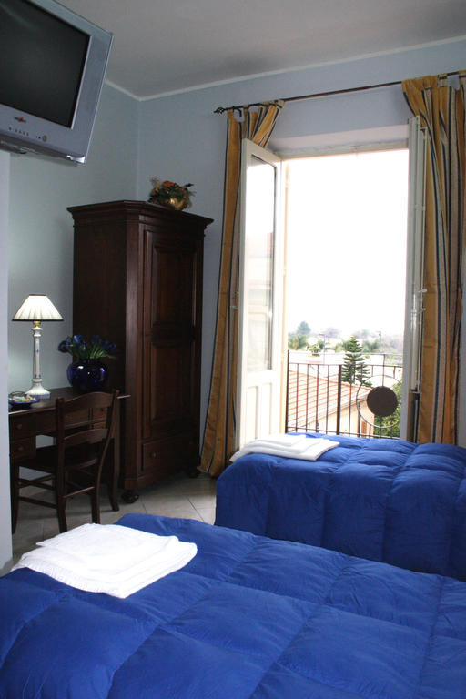 Hotel Piro Torrenova  Phòng bức ảnh